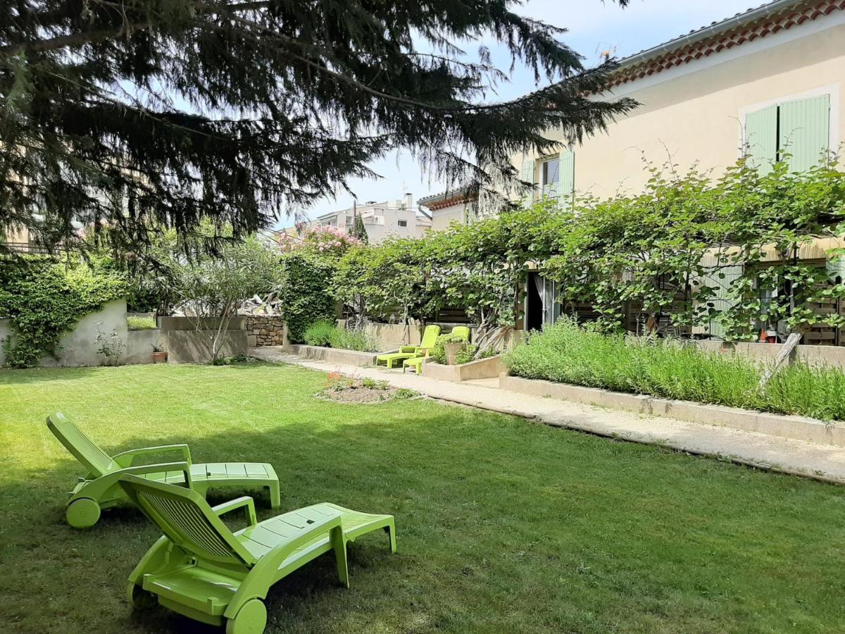 Clos De La Noria Pont-Saint-Esprit Exterior photo
